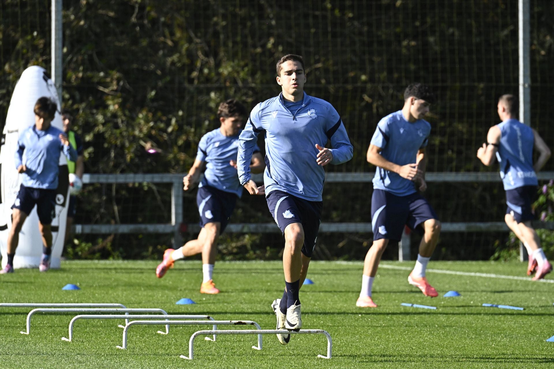 Reagrupamiento a dos días de otra final