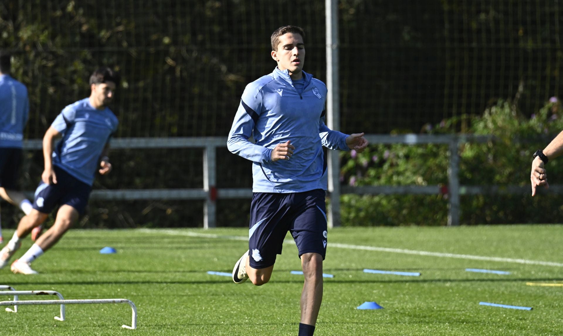 Reagrupamiento a dos días de otra final