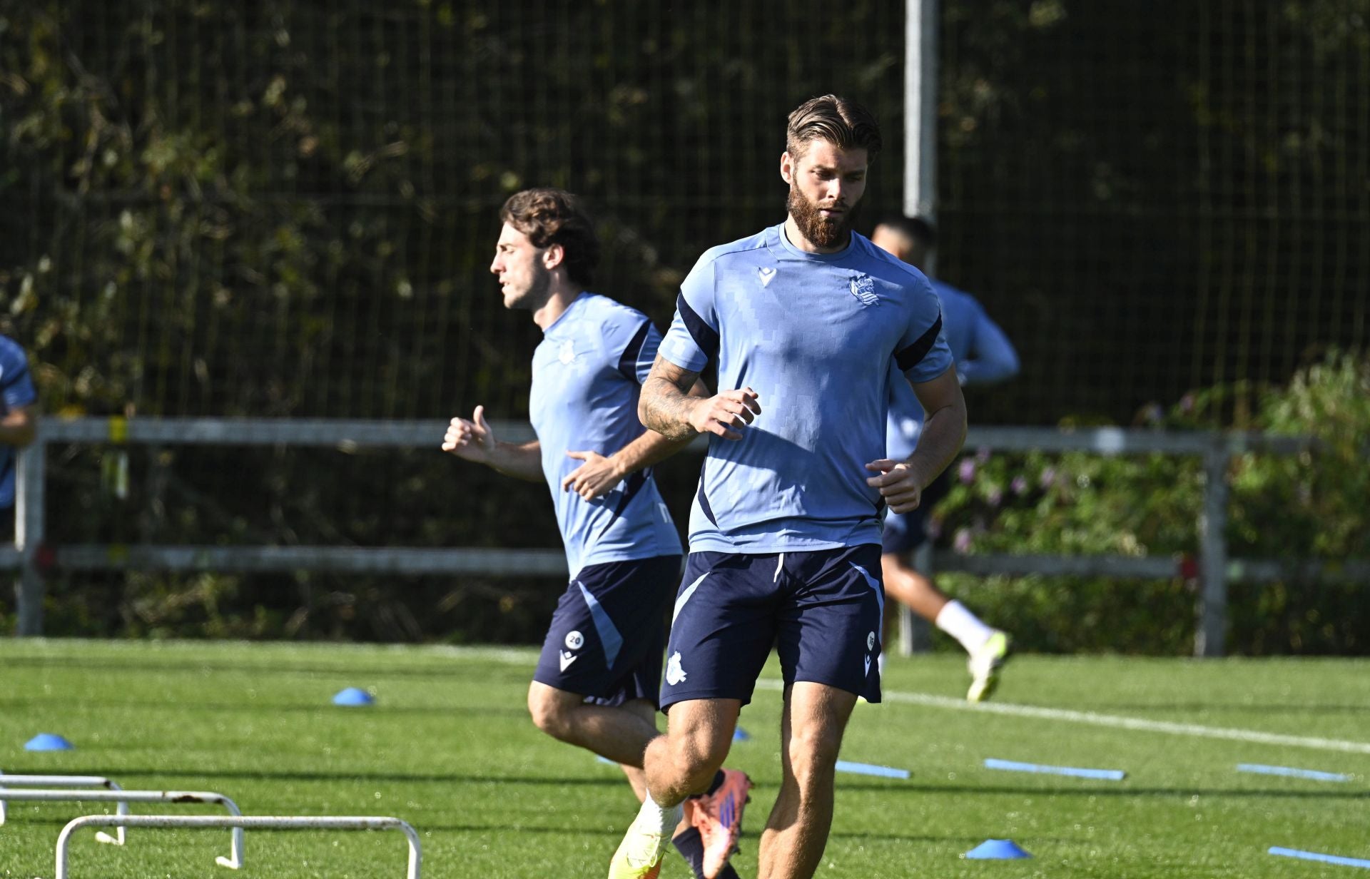 Reagrupamiento a dos días de otra final