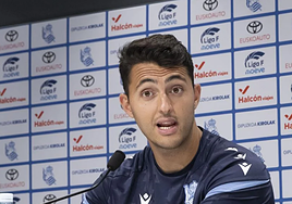 Arturo Ruiz, en rueda de prensa.