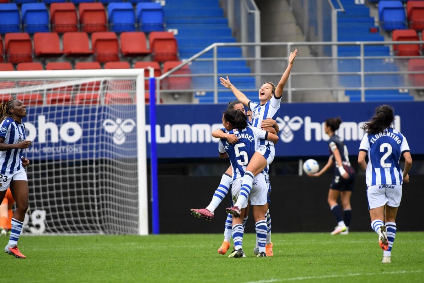 Exhibición de la Real en el derbi