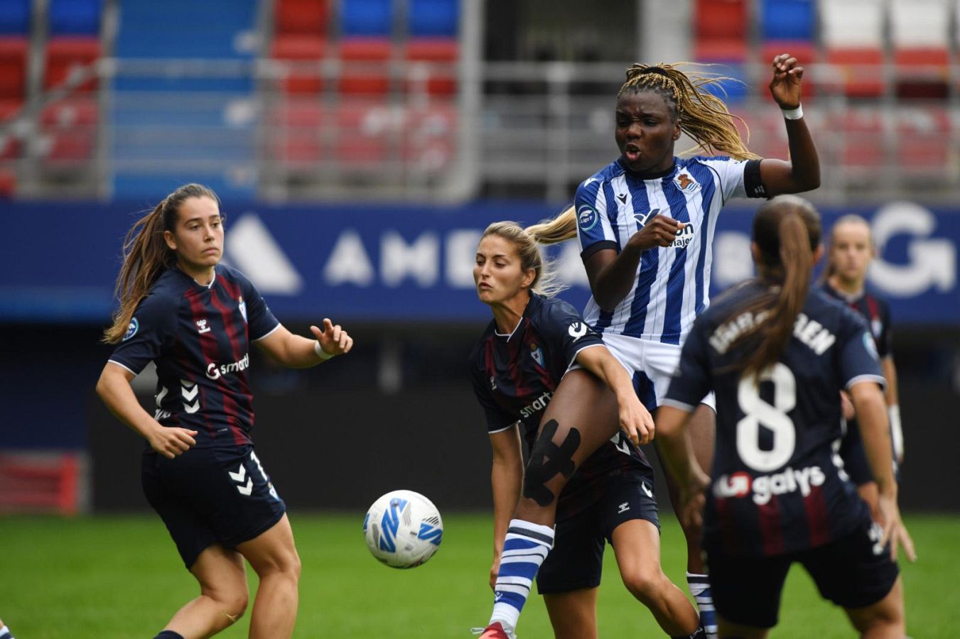 Exhibición de la Real en el derbi