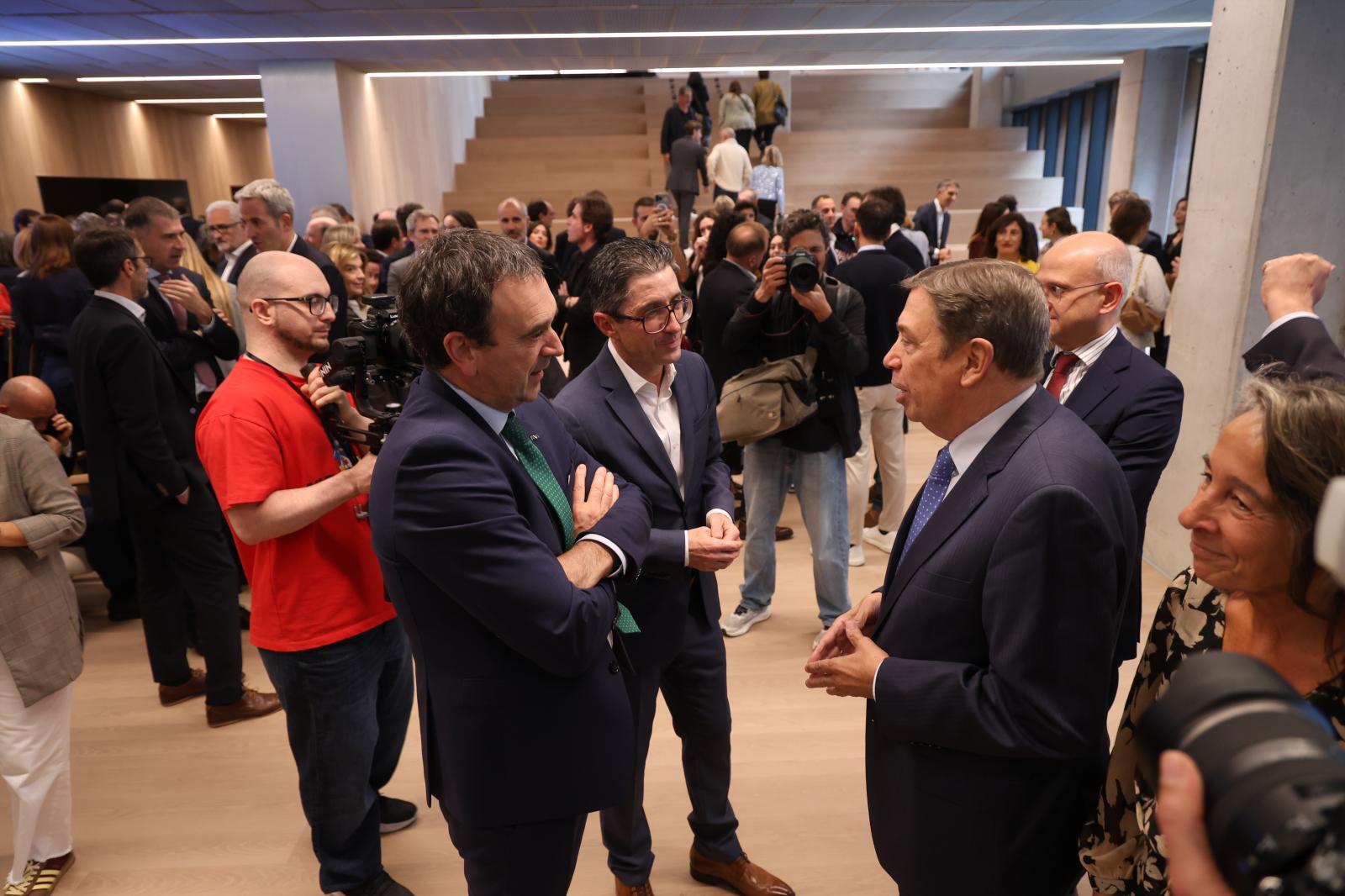 Inaguración oficial del edificio GOe