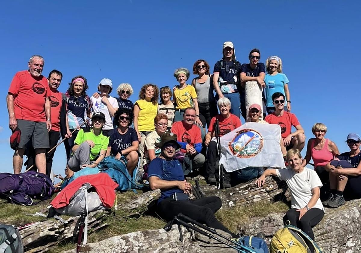 Azken txangoan Nafarroa Beherea eta Nafarroa Garaia artean egon ziren.