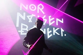 Euskal Herriaren historia jasotzen duen antzezlana