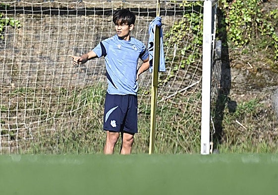 Kubo, durante una sesión de la semana pasada antes de volver a lesionarse