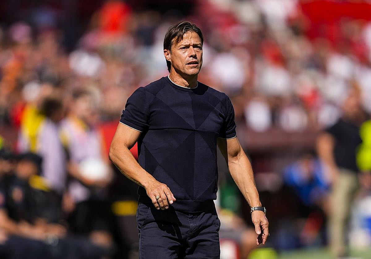 El entrenador del Sevilla, Matías Almeyda, durante el último partido de su equipo.