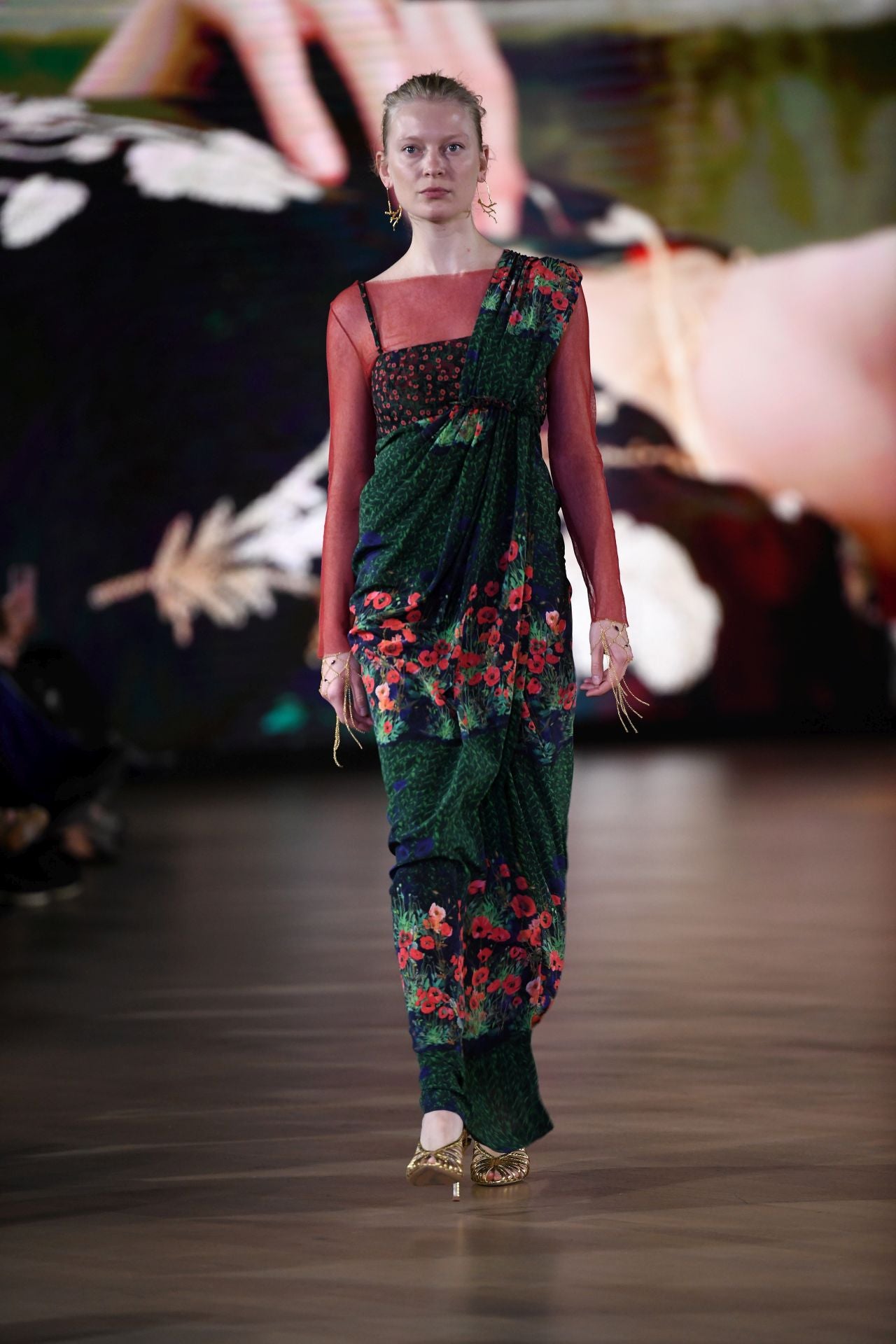 Desfile de Ailanto y CLARO Couture en el Museo Balenciaga