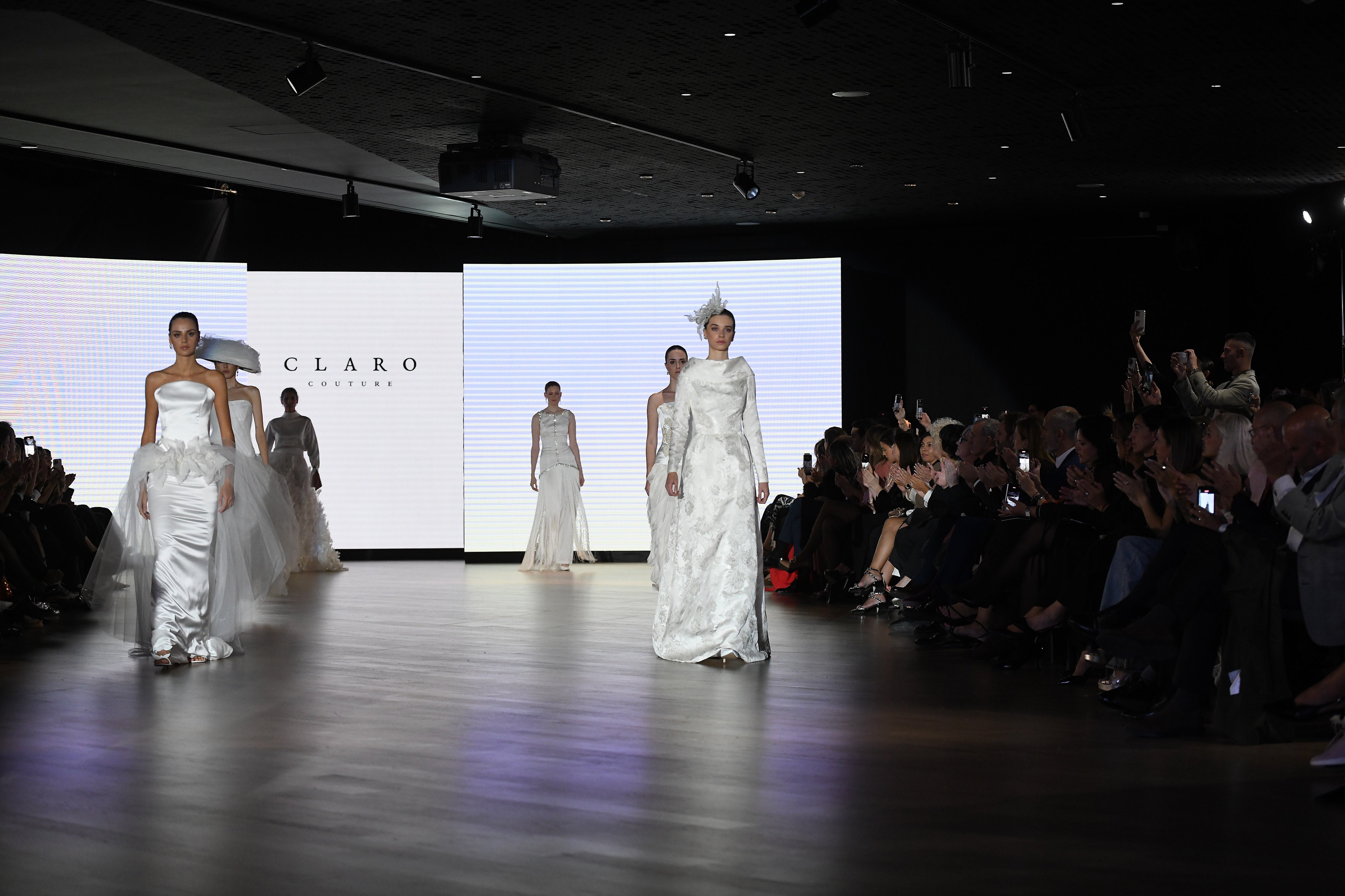 Desfile de Ailanto y CLARO Couture en el Museo Balenciaga