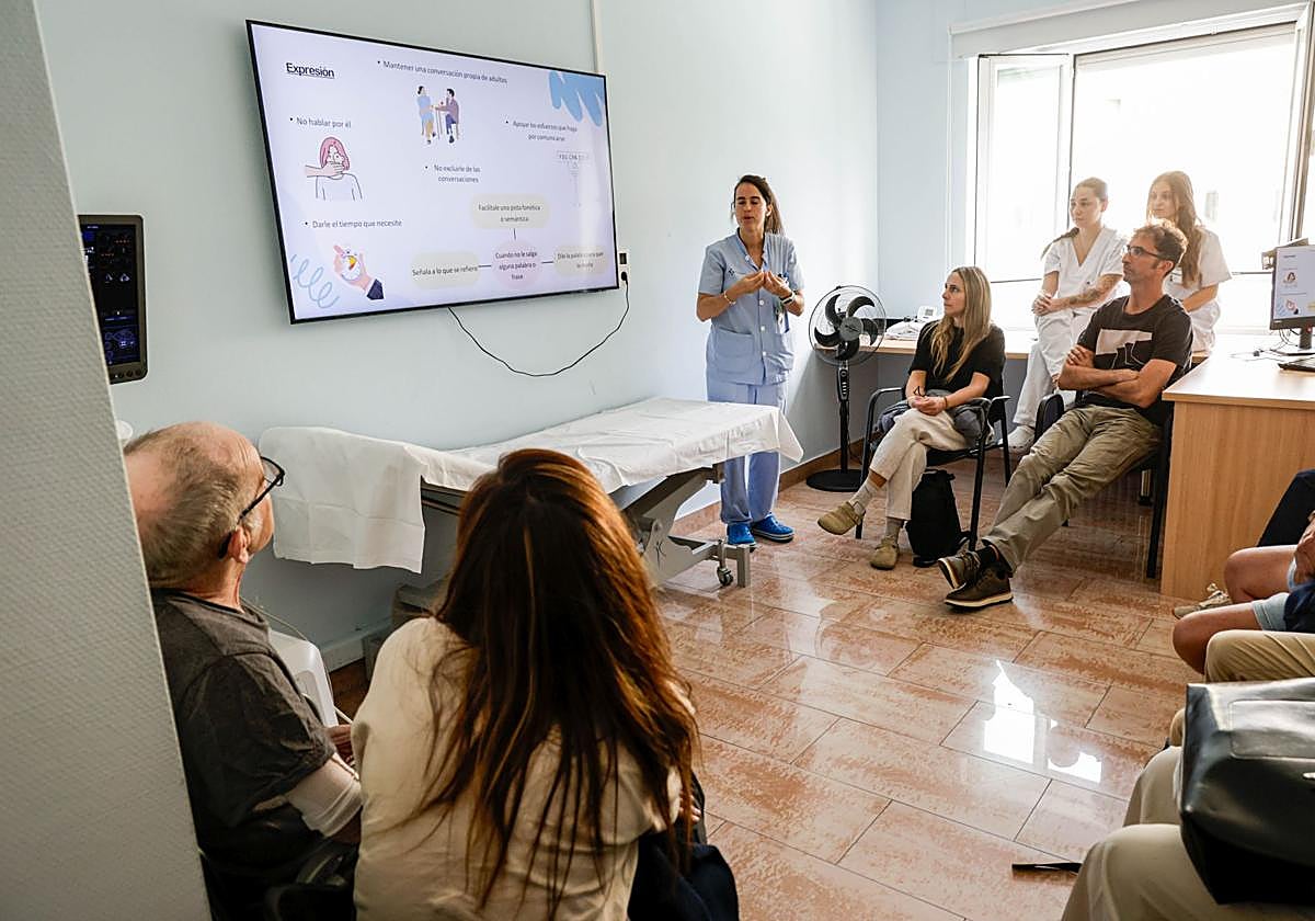 Arantza López de Turiso imparte uno de los talleres.
