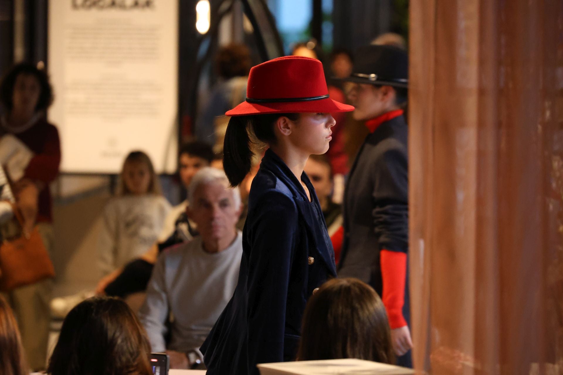 Una veintena de comercios y marcas donostiarras presenta sus propuestas en The Social Hub