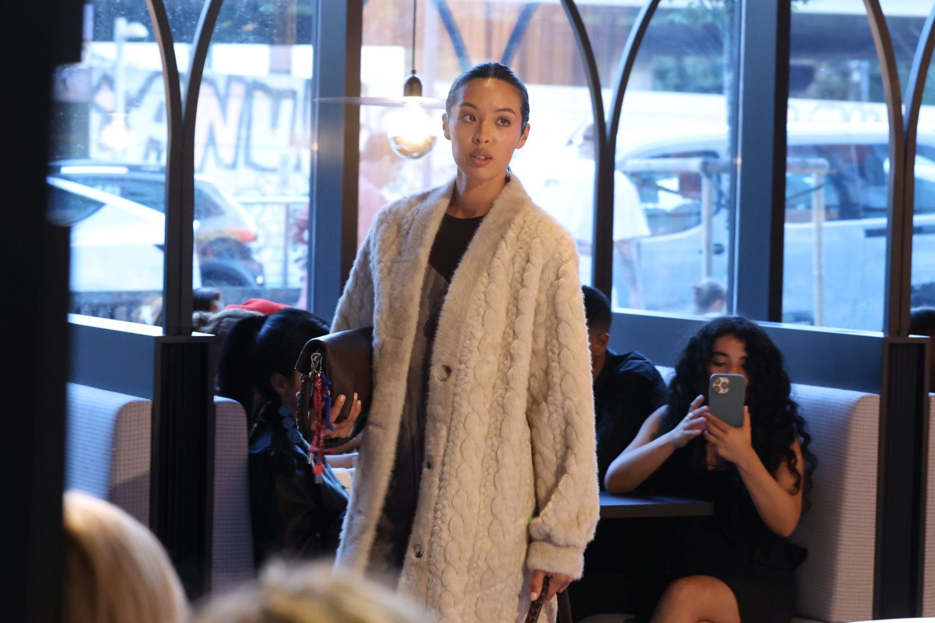 Una veintena de comercios y marcas donostiarras presenta sus propuestas en The Social Hub