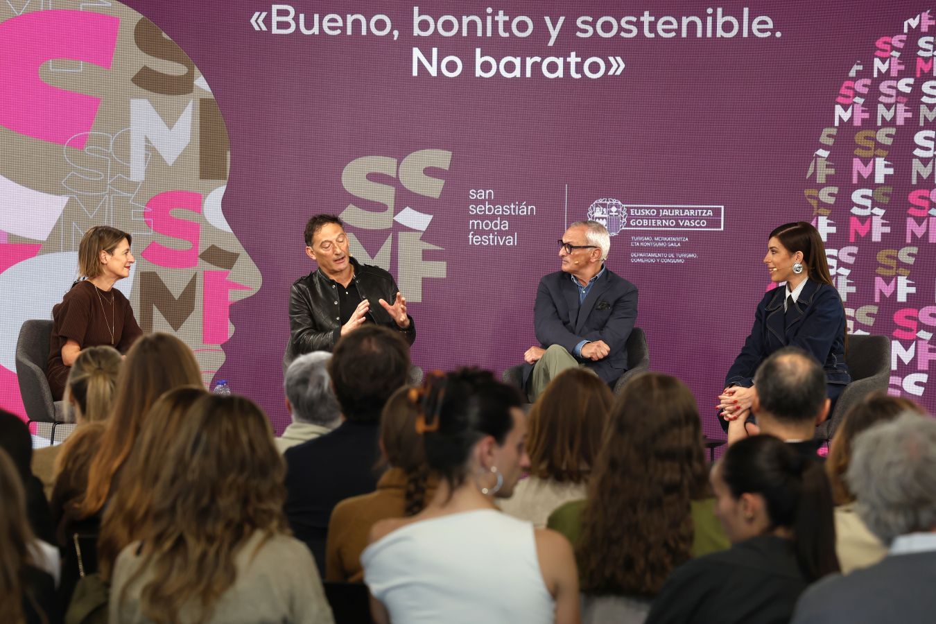 Una charla sobre el éxito en DV Gunea