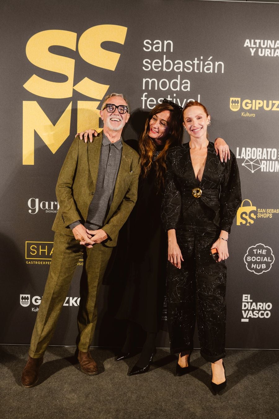 Photocall del desfile de CLARO Couture