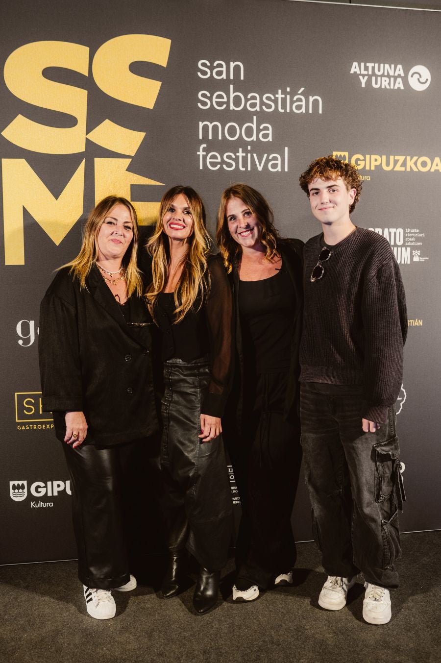 Photocall del desfile de CLARO Couture