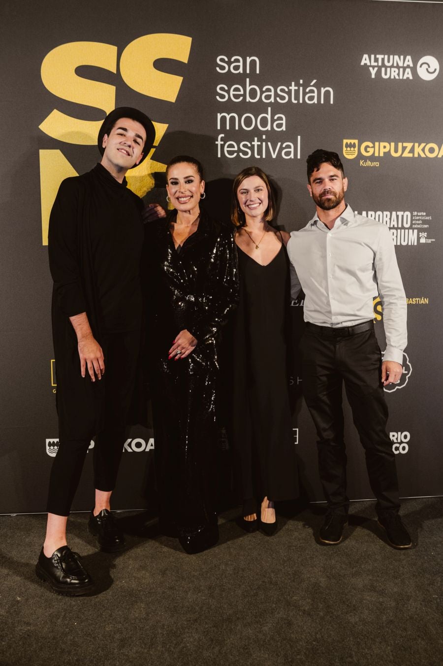 Photocall del desfile de CLARO Couture