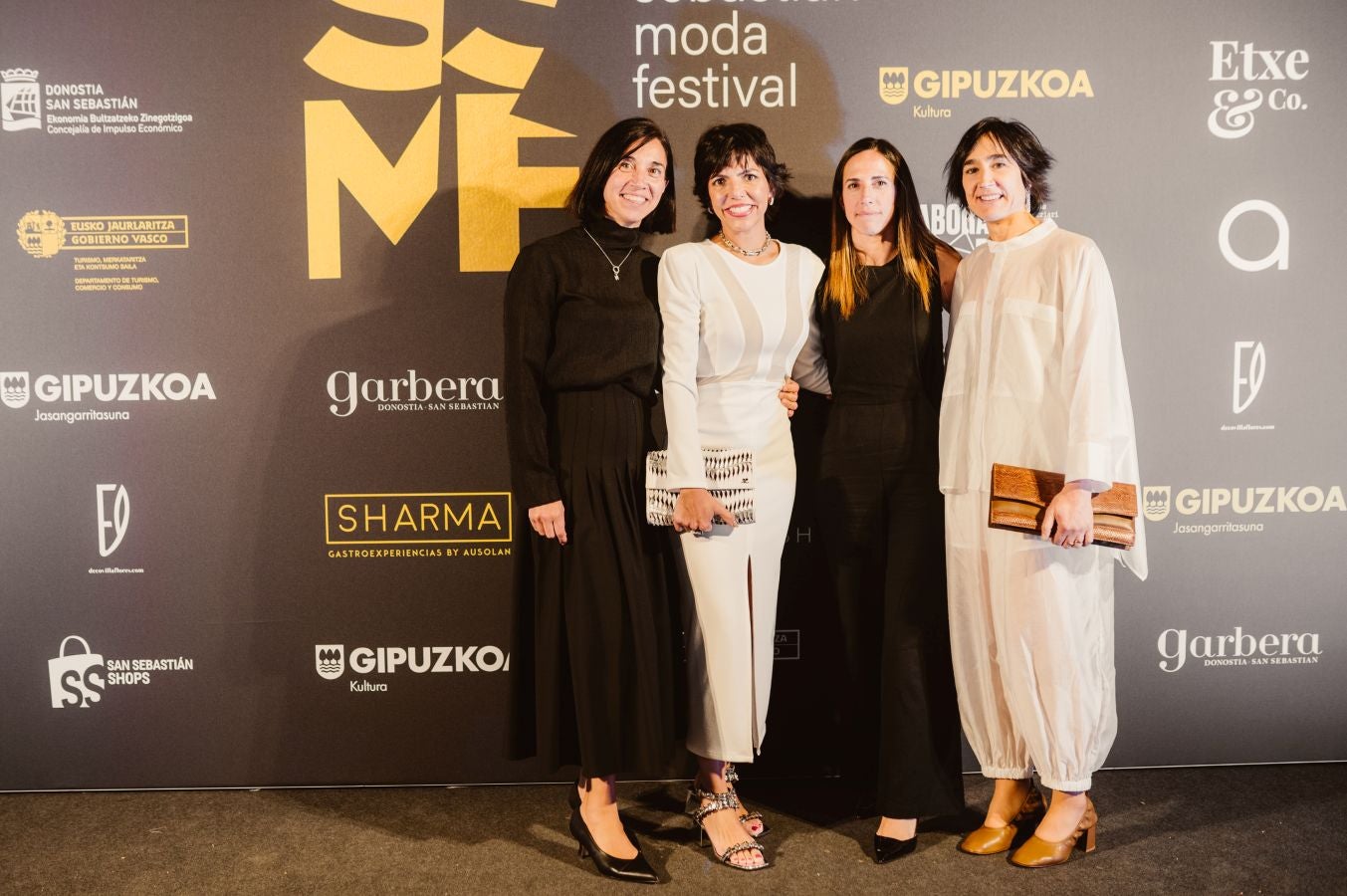 Photocall del desfile de CLARO Couture