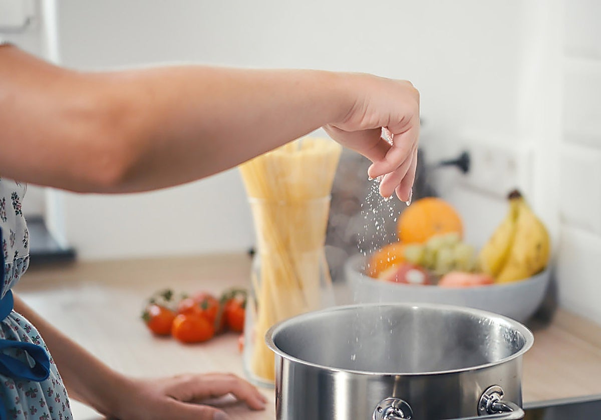 El pequeño gesto que acelerará tus cocciones