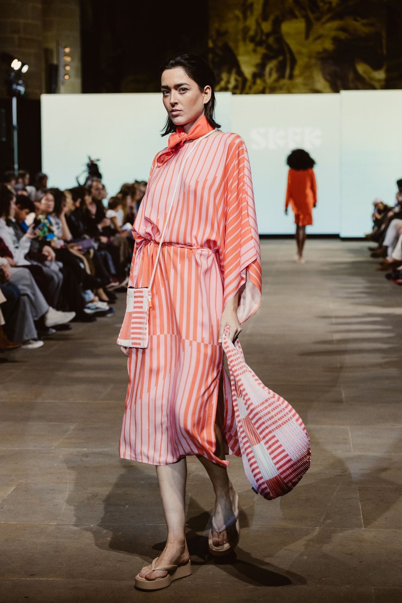 San Telmo aplaude el desfile de SKFK