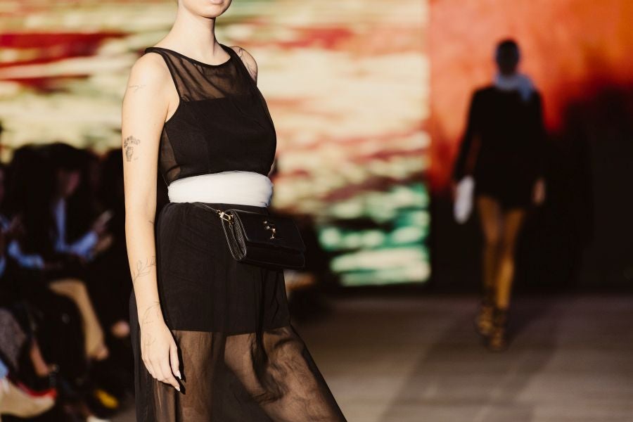 Martha Prada presenta su firma de bolsos Parenzo