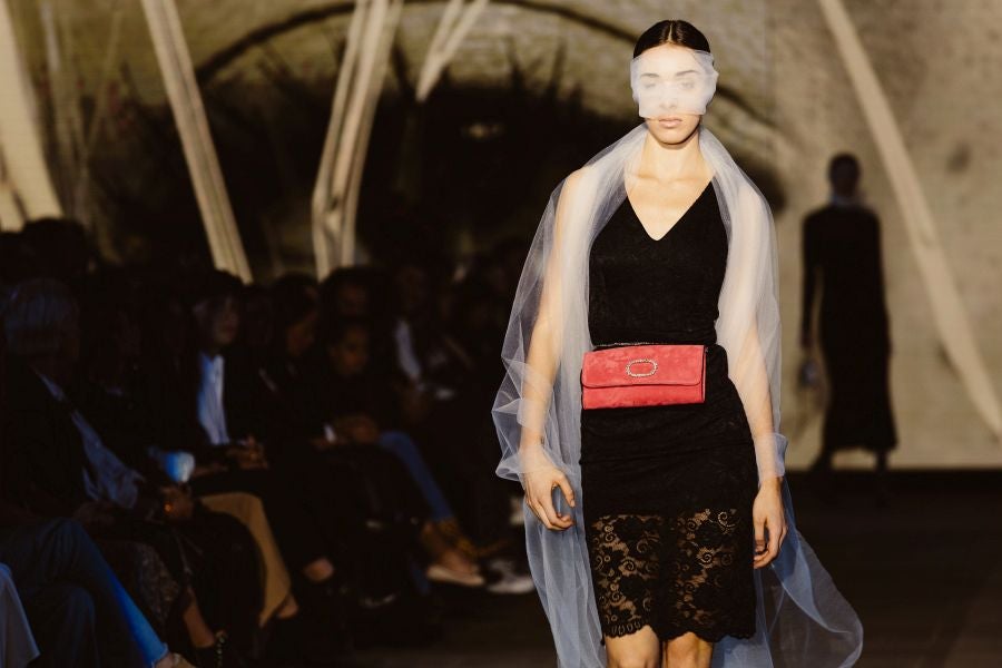 Martha Prada presenta su firma de bolsos Parenzo