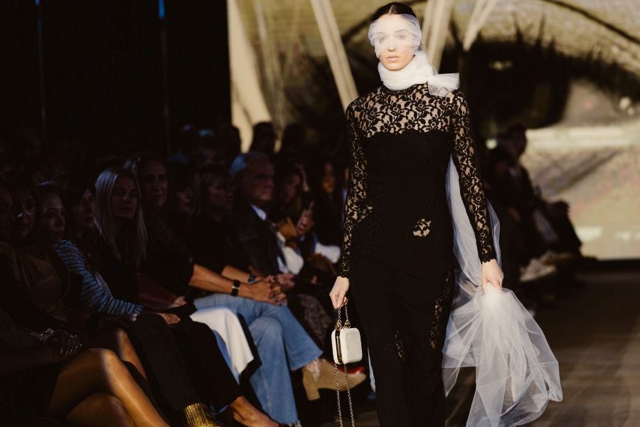 Martha Prada presenta su firma de bolsos Parenzo