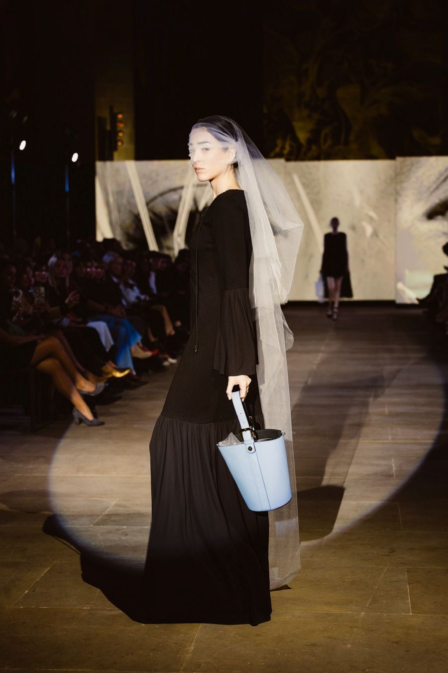 Martha Prada presenta su firma de bolsos Parenzo