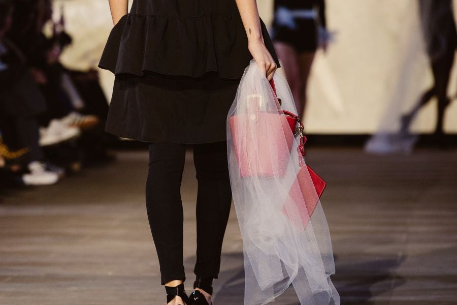 Martha Prada presenta su firma de bolsos Parenzo