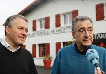 Esteban reivindica en Iparralde el 'Zazpiak bat' el día del aniversario del Estatuto