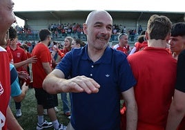 Julián Ferreiro, presidente del Negreira.