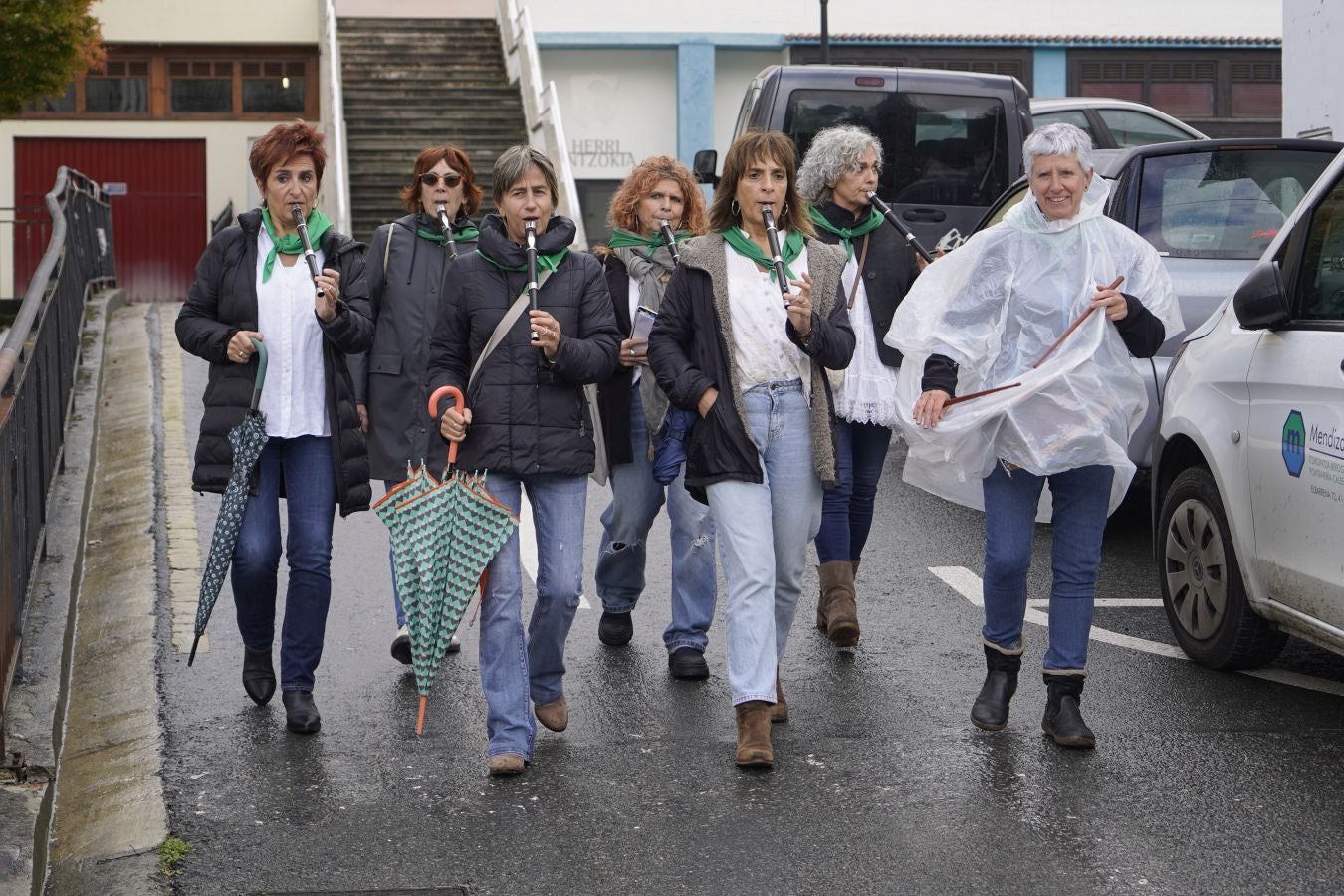 Ardiki egun bikaina Zaldibian