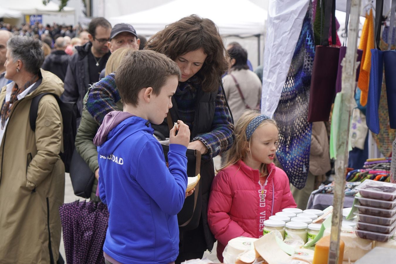 Ardiki egun bikaina Zaldibian