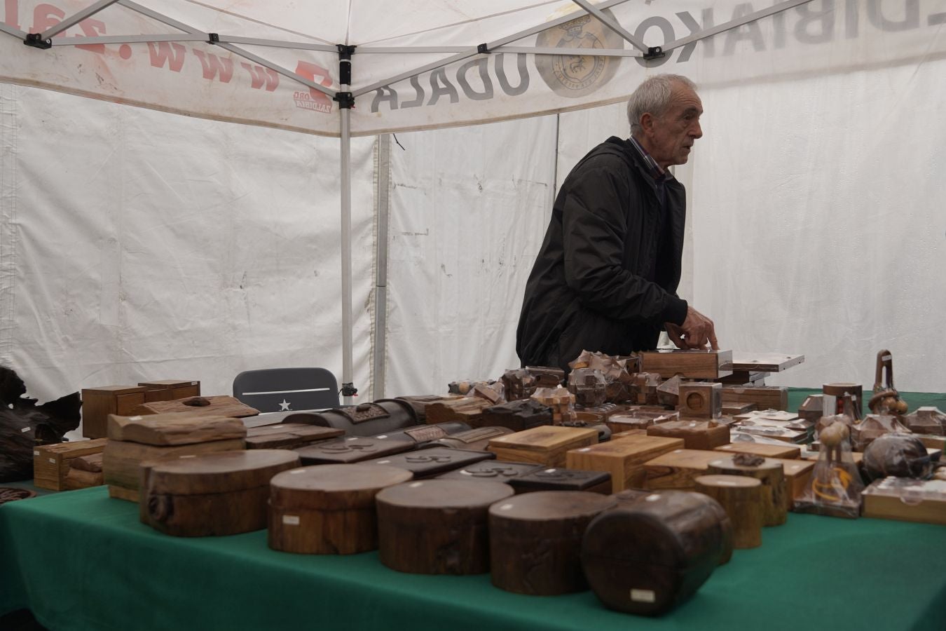 Ardiki egun bikaina Zaldibian