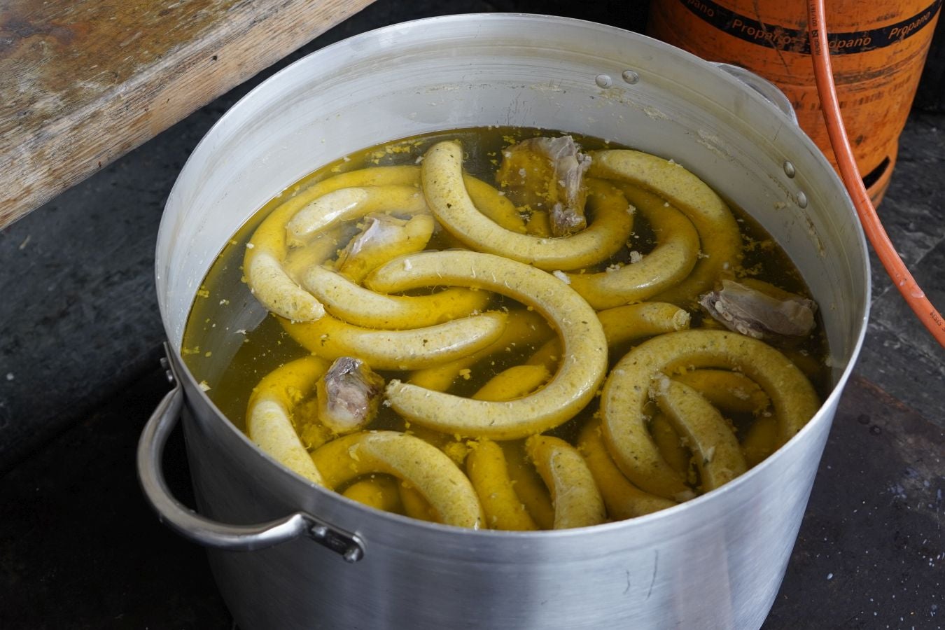 Ardiki egun bikaina Zaldibian