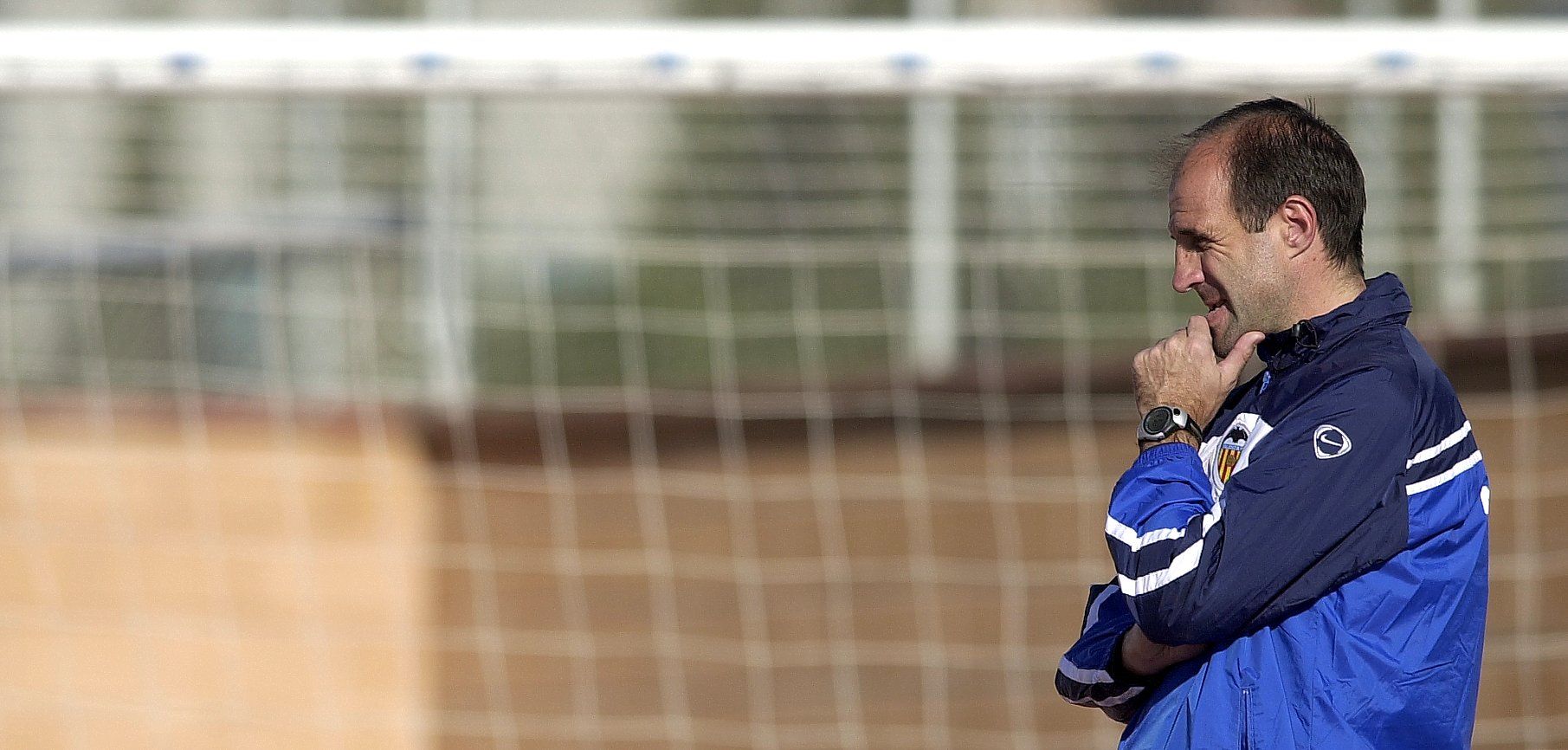 Ochoterena, atento a las evoluciones de los porteros en Paterna