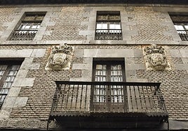 Fachada del histório palacio de Iturriza, que será la nueva sede de la 'Euskararen Etxea' en el futuro.