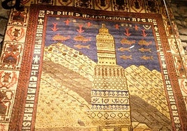 Bombas y helicópteros completan la estampa de esta alfombra.