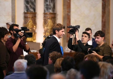 Fotos: Insausti es elegido nuevo alcalde de Donostia