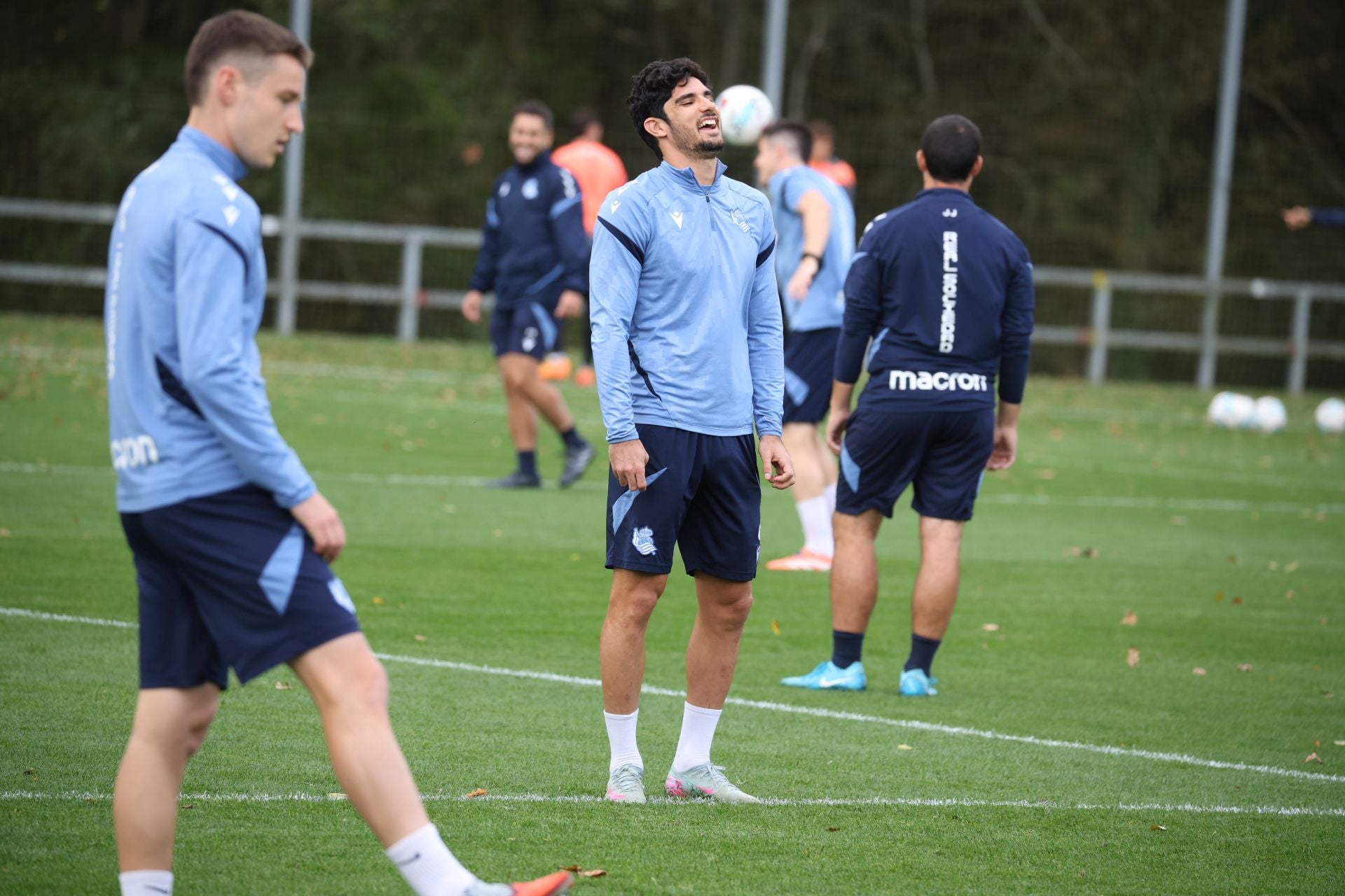Buen ambiente y mucha ilusión en la víspera del derbi