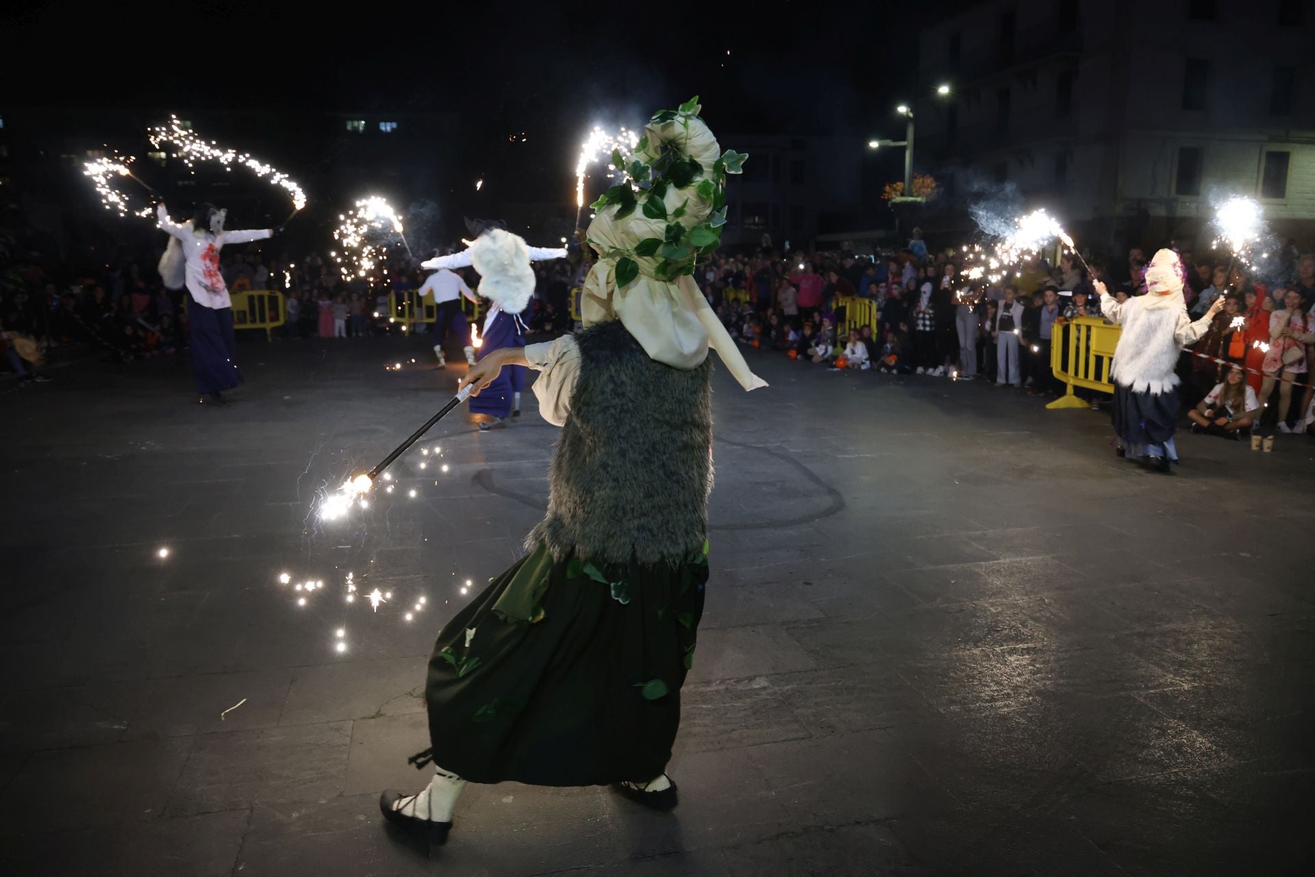 Andoainek gipuzkoar Gau Beltzari hasiera eman dio