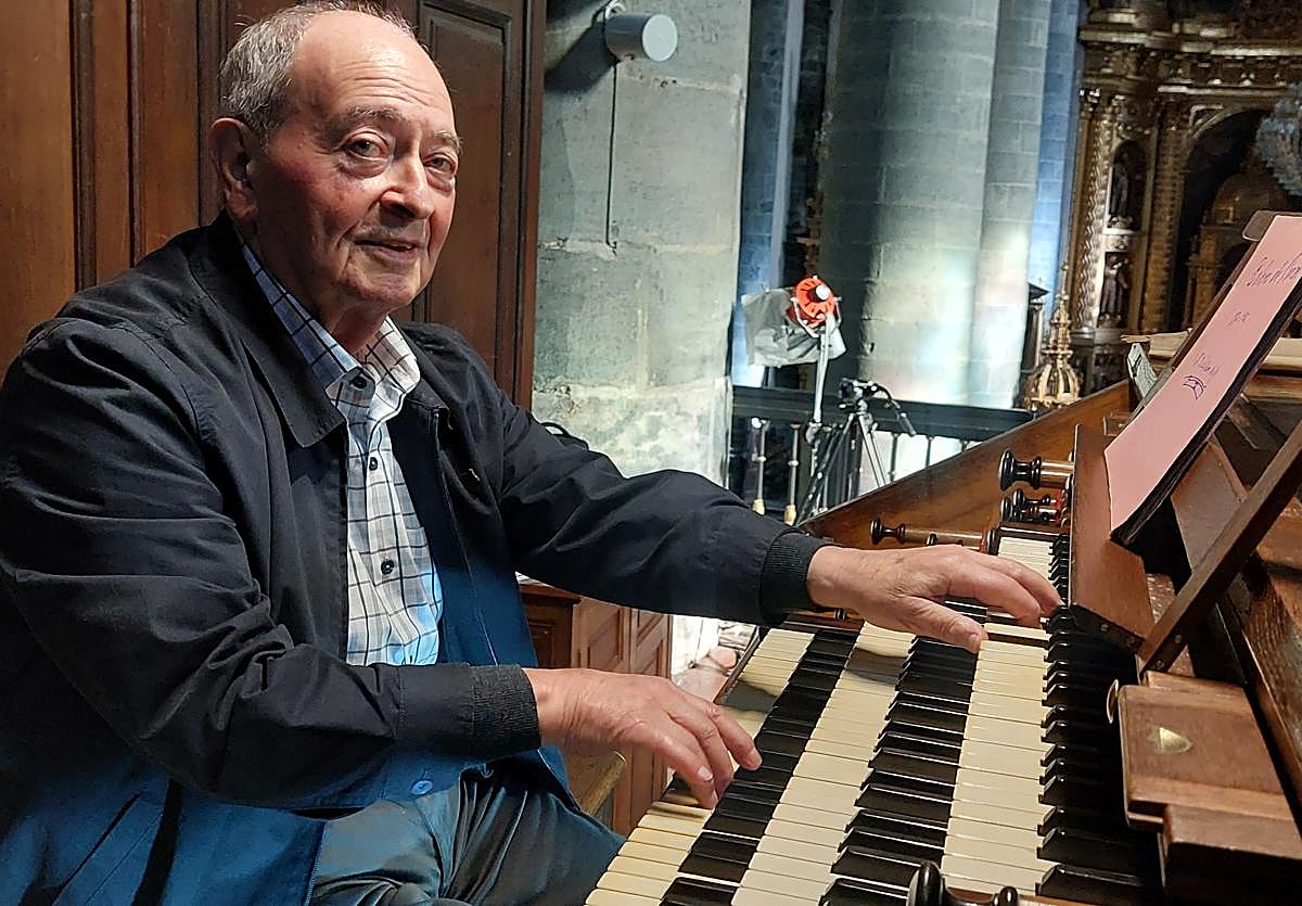 Jose Luis Franzesena dice maravillas del órgano Cavaillé Coll azkoitiarra