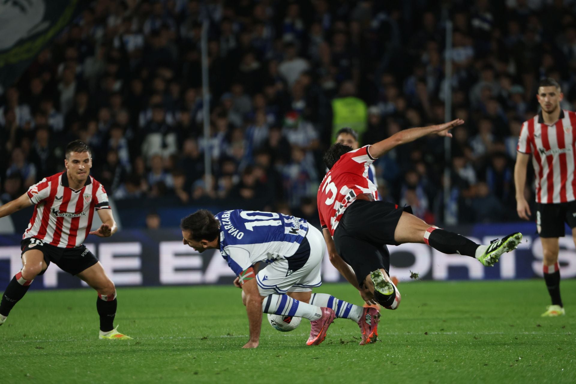 Las mejores imágenes del derbi de Anoeta