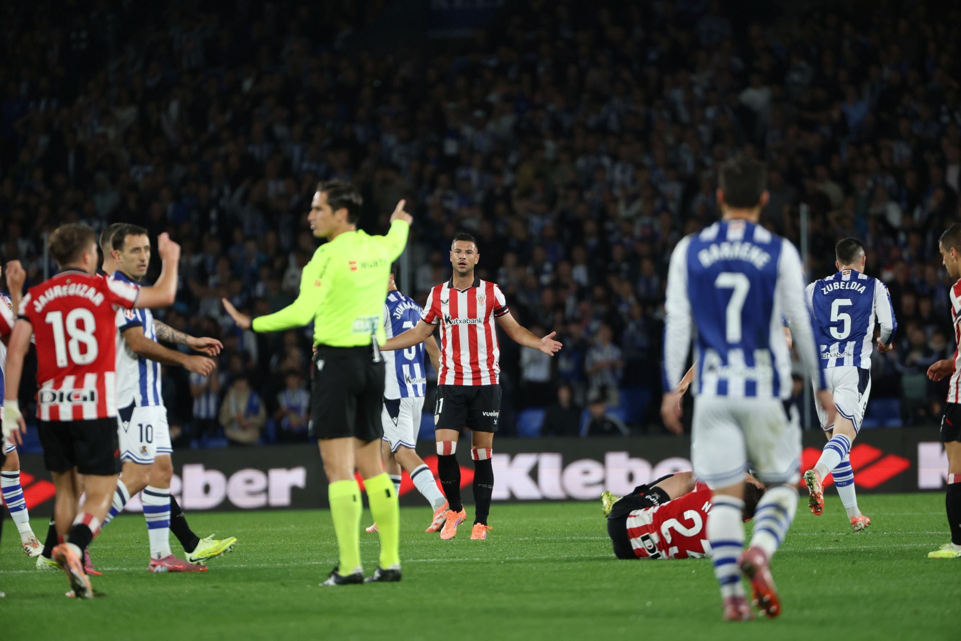 Las mejores imágenes del derbi de Anoeta