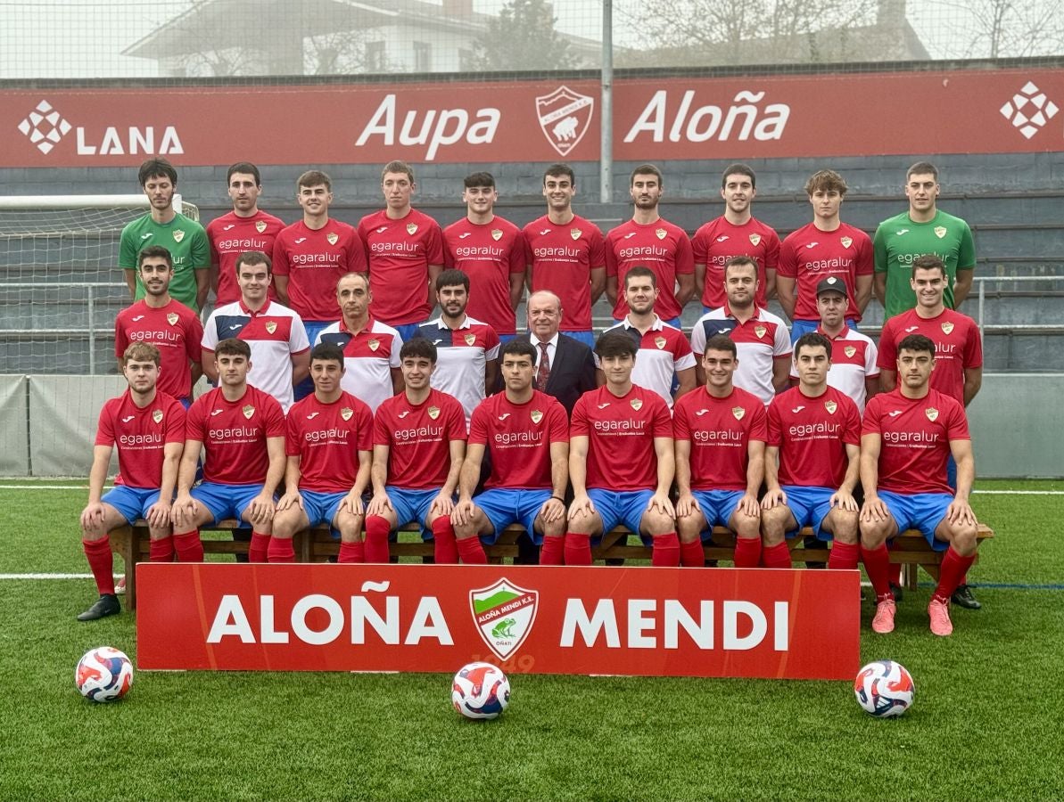 El Aloña Mendi posa en familia