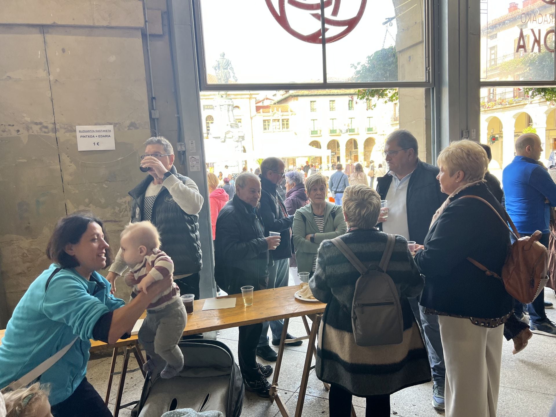 Zumarraga ha celebrado con gran ambiente su &#039;Buzkantza eguna&#039;