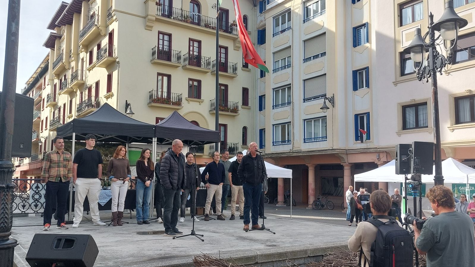 Zarautz brinda por su Txakolin Eguna