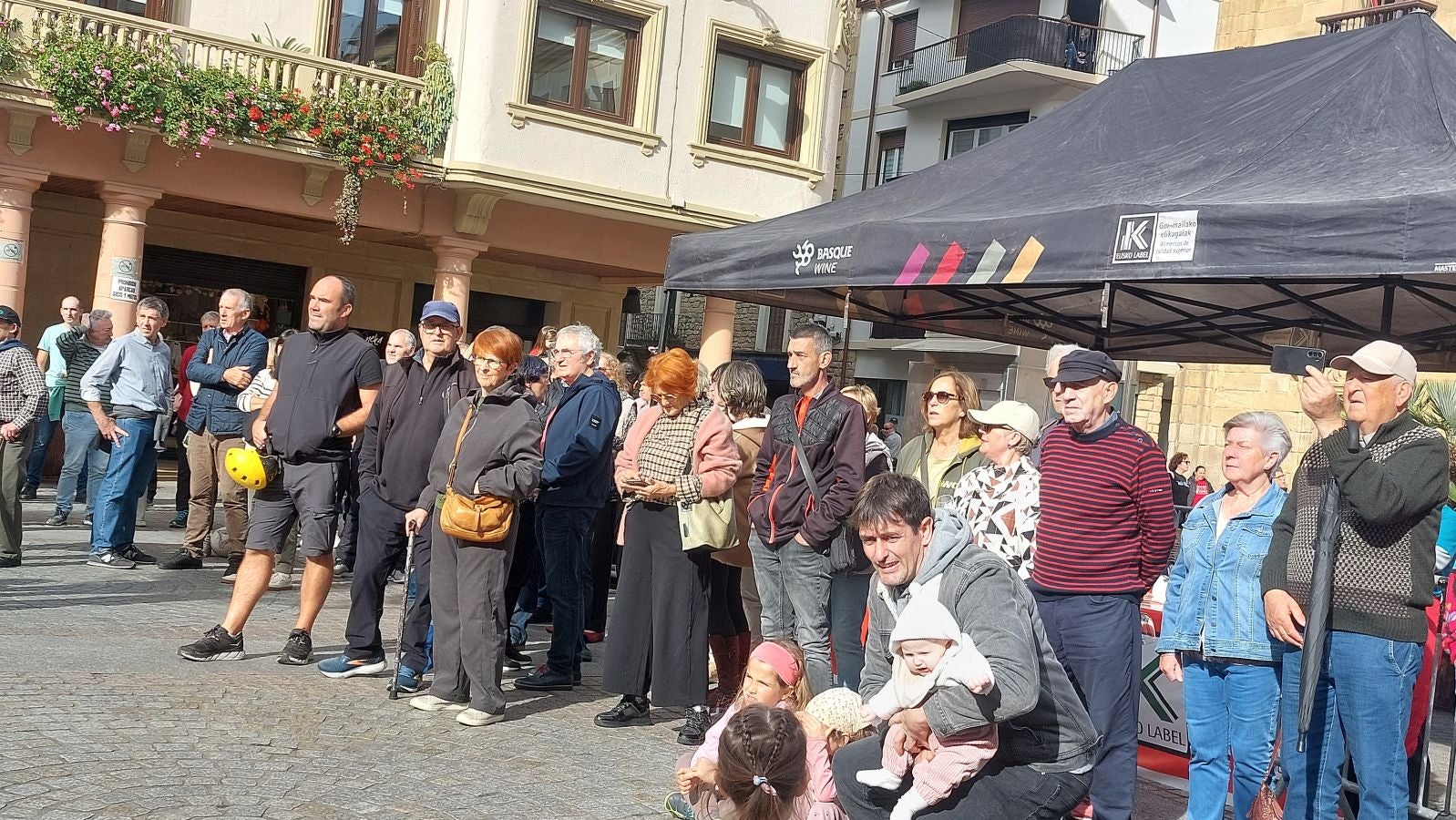 Zarautz brinda por su Txakolin Eguna
