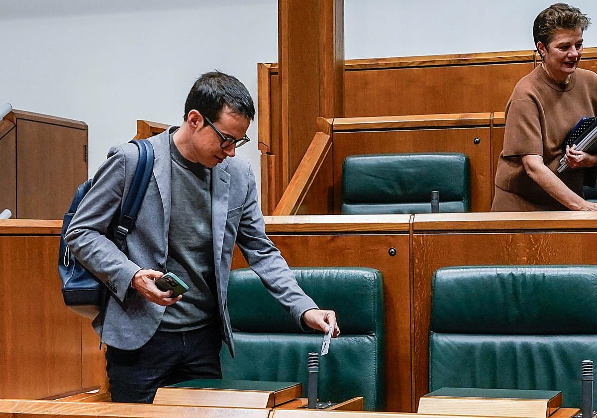 El portavoz parlamentario de EH Bildu, Pello Otxandiano.