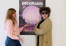 Herreran dagen sorkuntza eszenikorako MA laborategian, Aintzane eta Marga, 'Dekoratua'z, harro'.