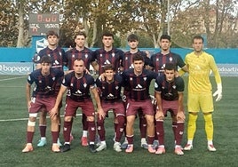 El once inicial del filial armero en Zaragoza ante el Ebro.